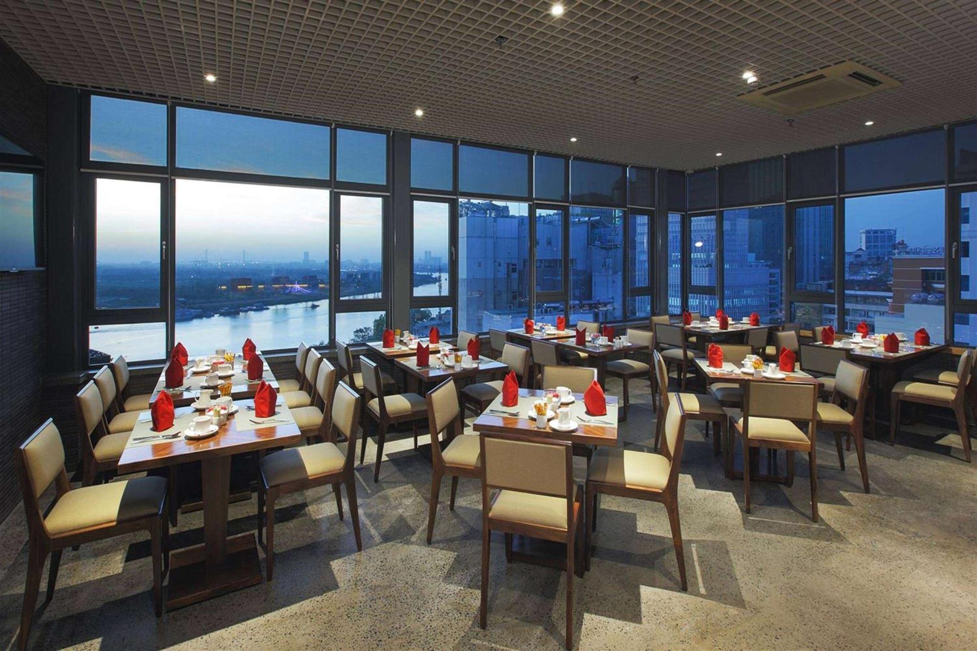 Ramada Encore By Wyndham Saigon D1 - Formerly M Boutique Hotel Saigon Cidade de Ho Chi Minh Exterior foto