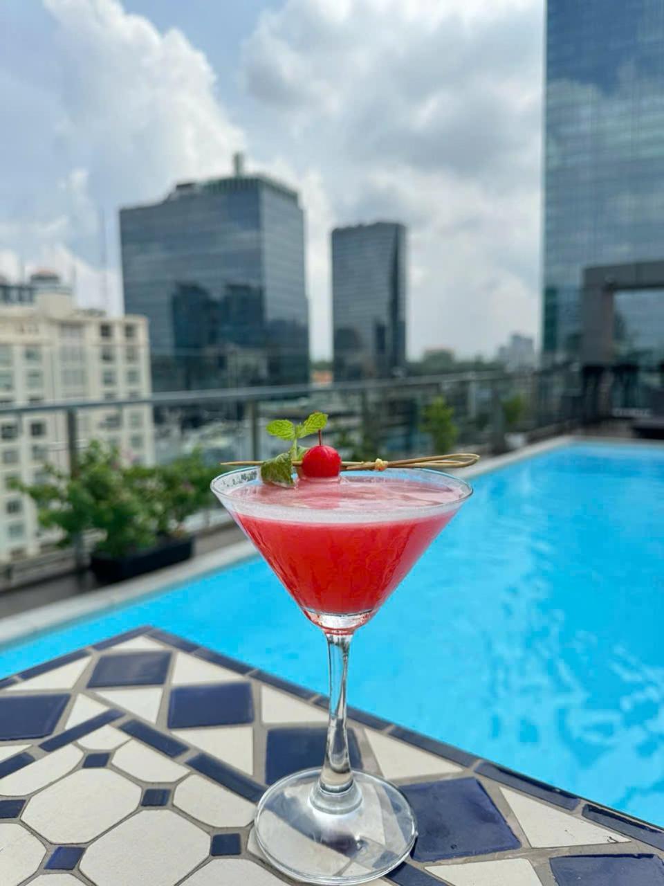Ramada Encore By Wyndham Saigon D1 - Formerly M Boutique Hotel Saigon Cidade de Ho Chi Minh Exterior foto